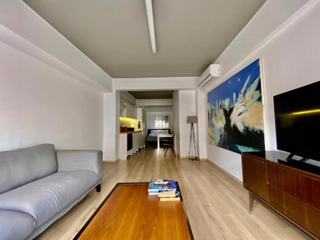 Mosaikon Guesthouses #Nikiou Str Афины Экстерьер фото